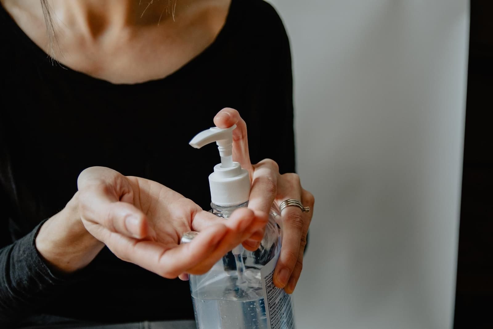 Understanding the Difference Between Antiseptics and Sanitizers